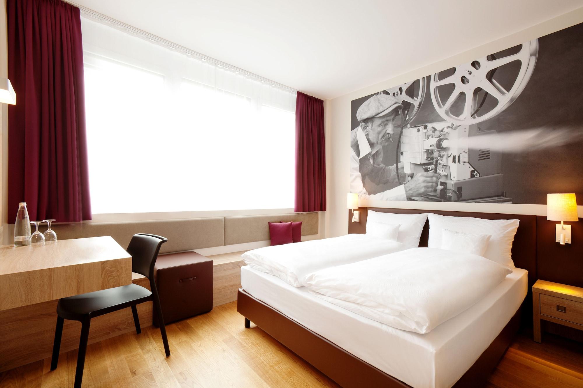 Vienna House Easy By Wyndham West Olympiapark Hotel