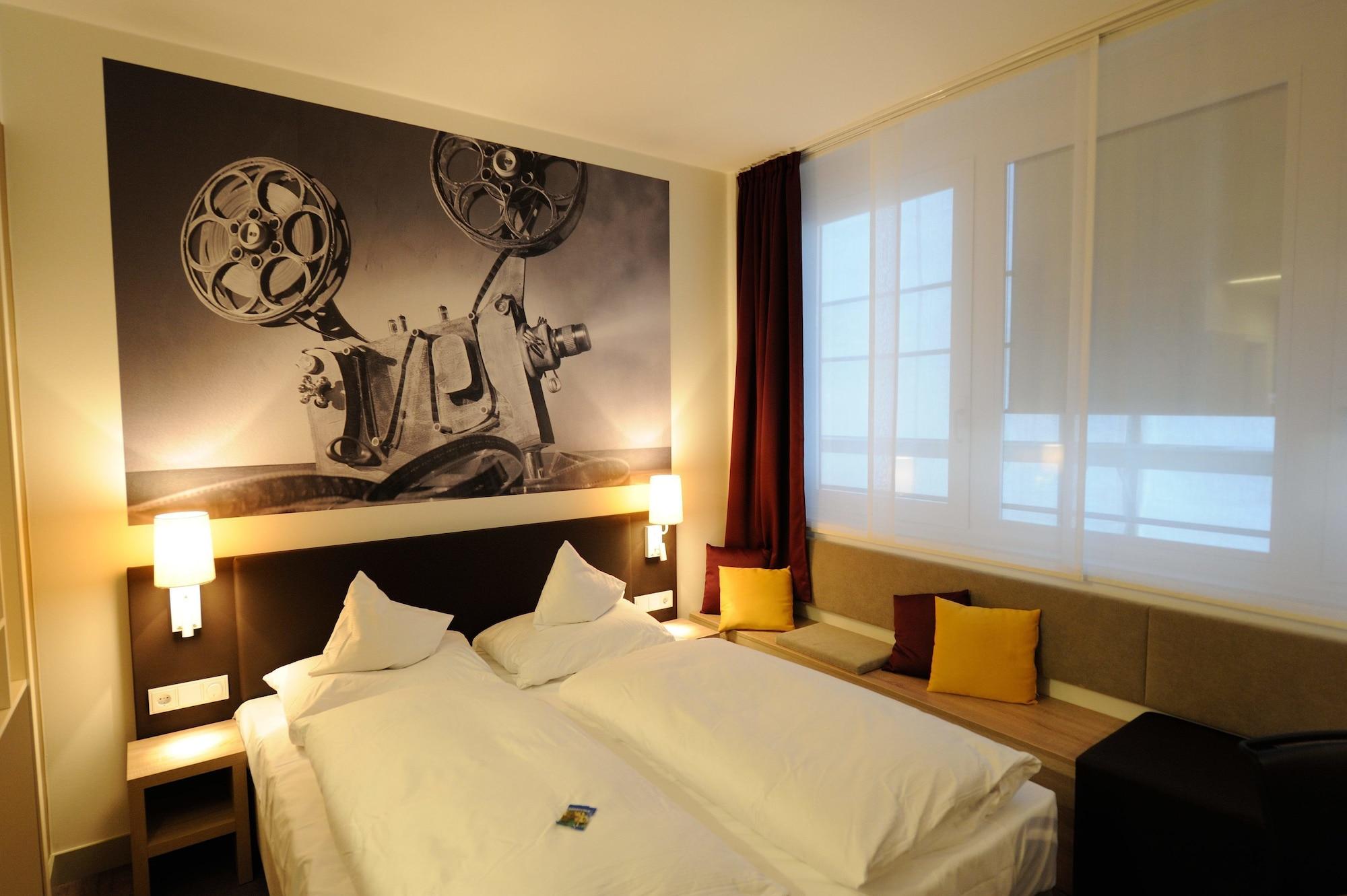 Vienna House Easy By Wyndham West Olympiapark Hotel