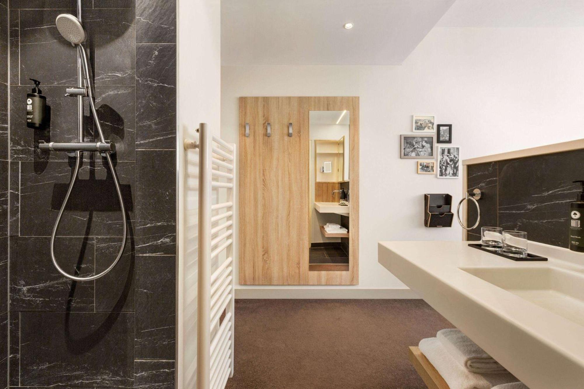 Vienna House Easy By Wyndham West Olympiapark Hotel München