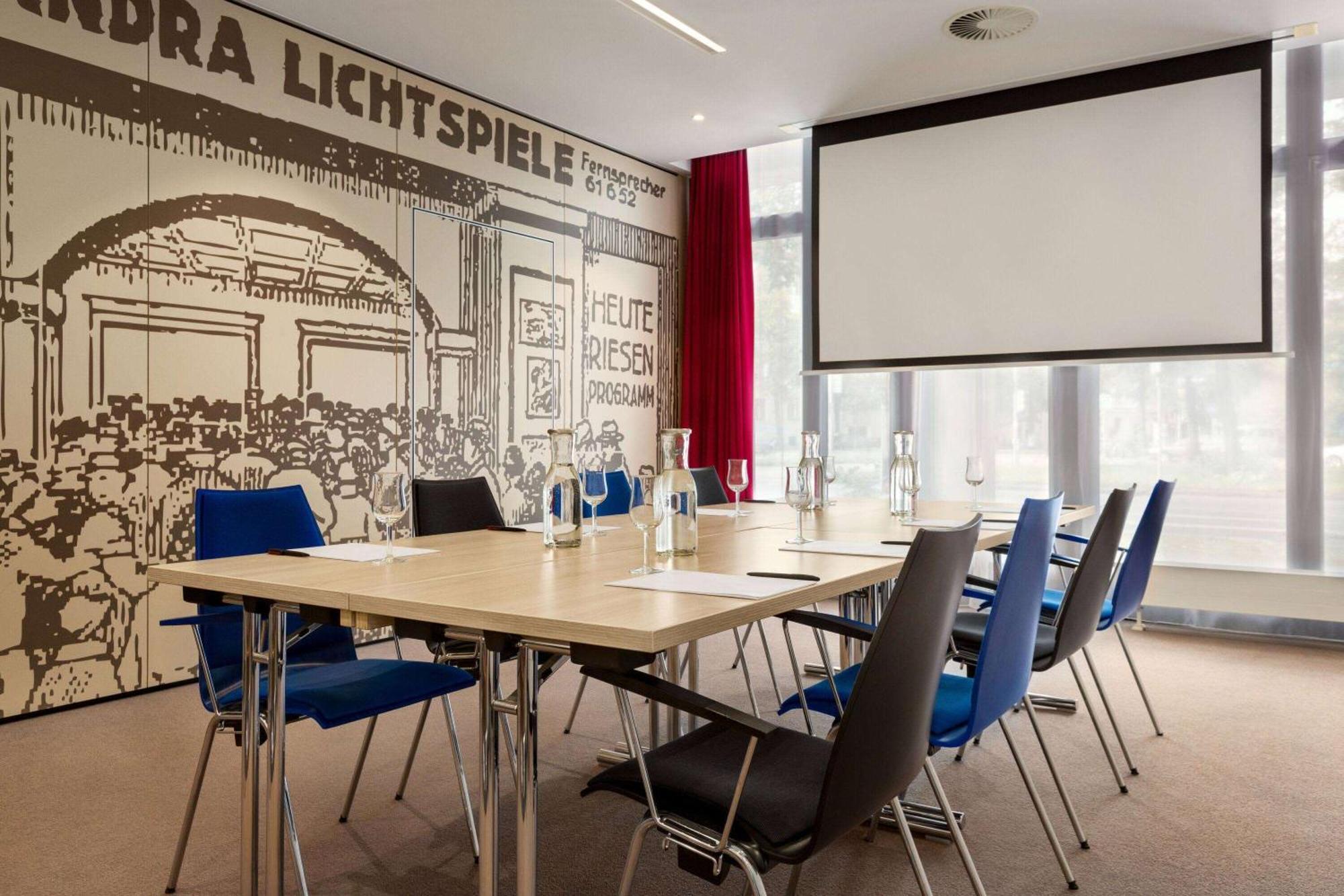 Vienna House Easy By Wyndham West Olympiapark Hotel 4*